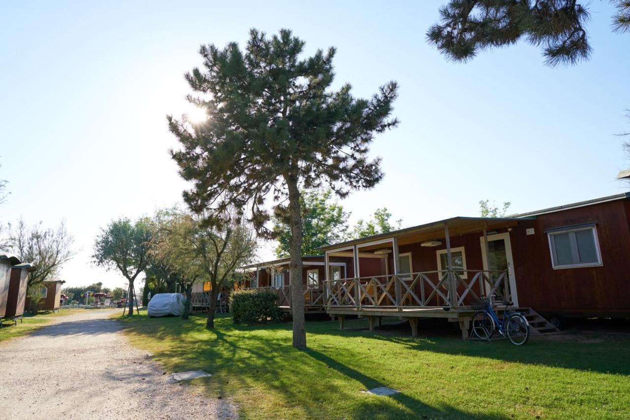 Camping Village Capalonga ビビオーネ エクステリア 写真